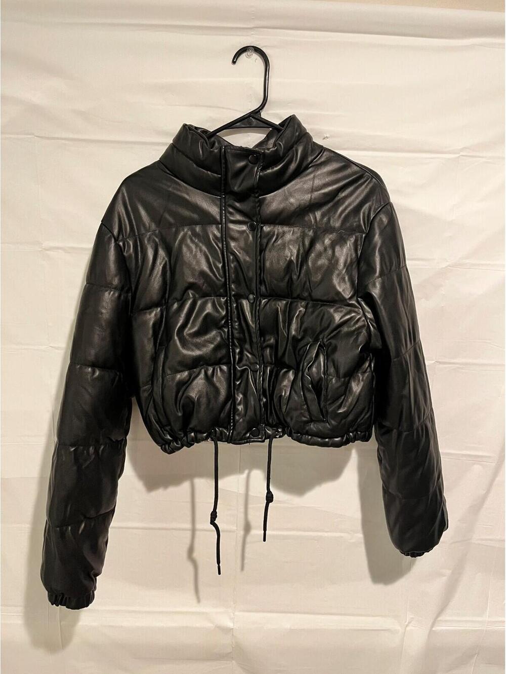 Love Tree Ladies Faux Leather Cropped Puffer Jacket Black Size Womens Small - Picture 2 of 11